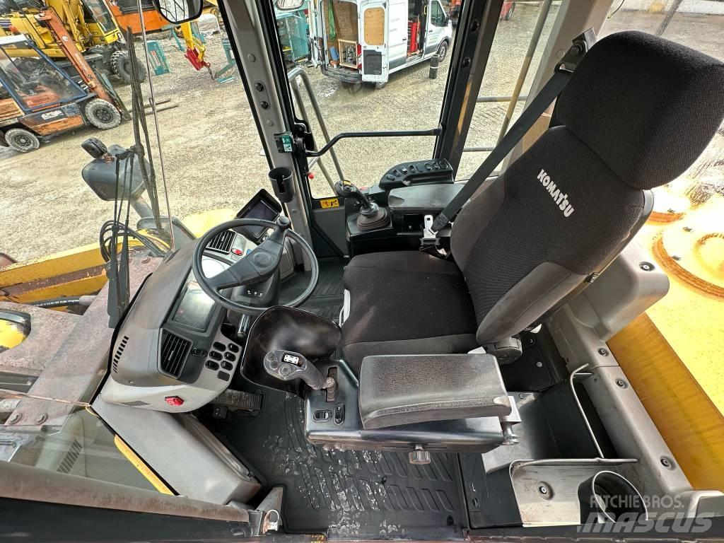 Komatsu WA 500-7 輪胎式裝載機