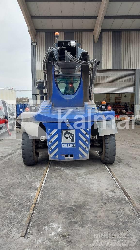 Kalmar DRG100-54S6 前伸型堆積機