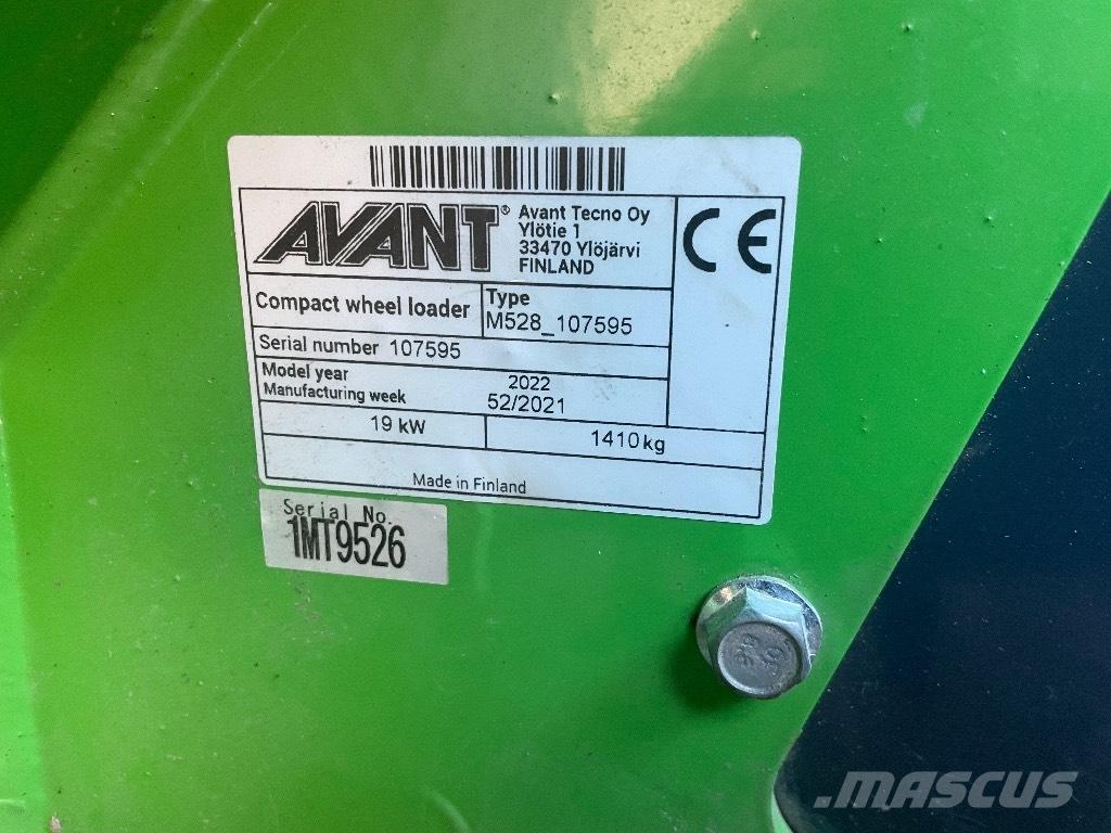 Avant 528 多功能裝載機