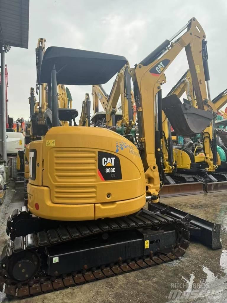 CAT CAT303ECR 小型挖土機/掘鑿機<7t(小型挖掘機)