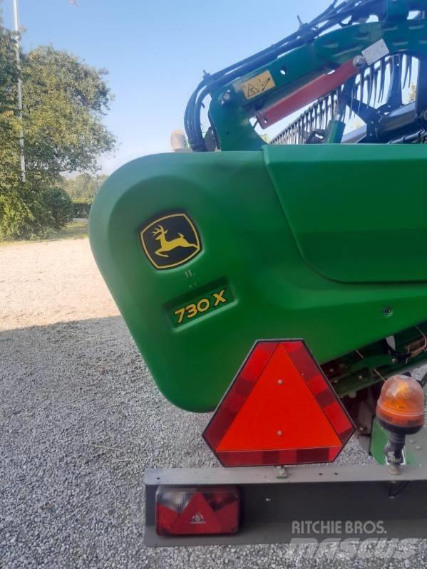 John Deere T 670 i 聯合收穫機