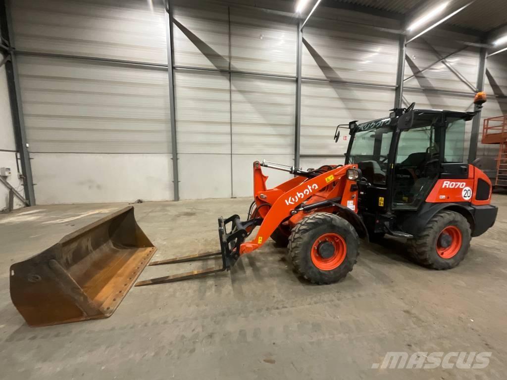 Kubota R 070 輪胎式裝載機