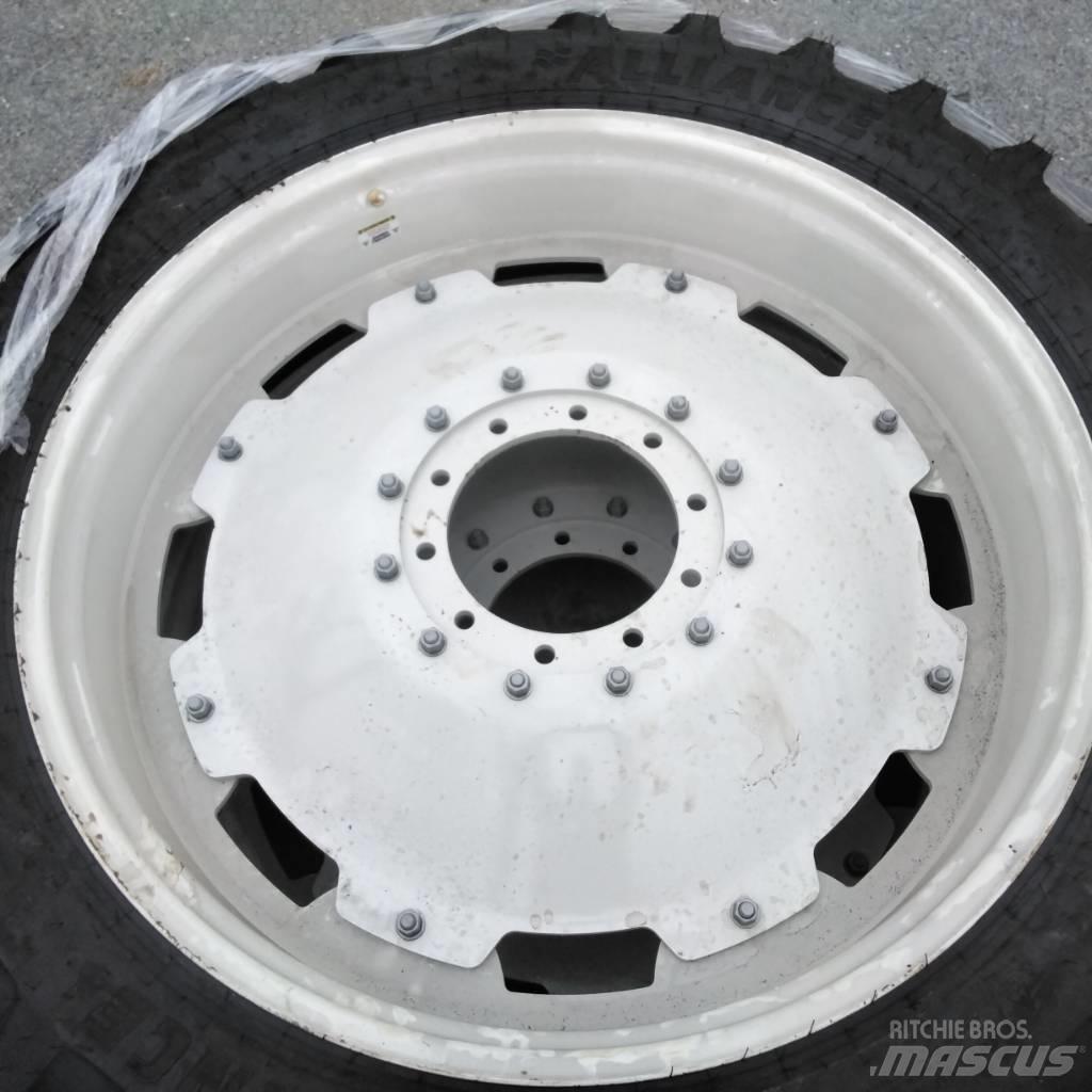 Alliance 300/95R46 輪胎、車輪和輪圈