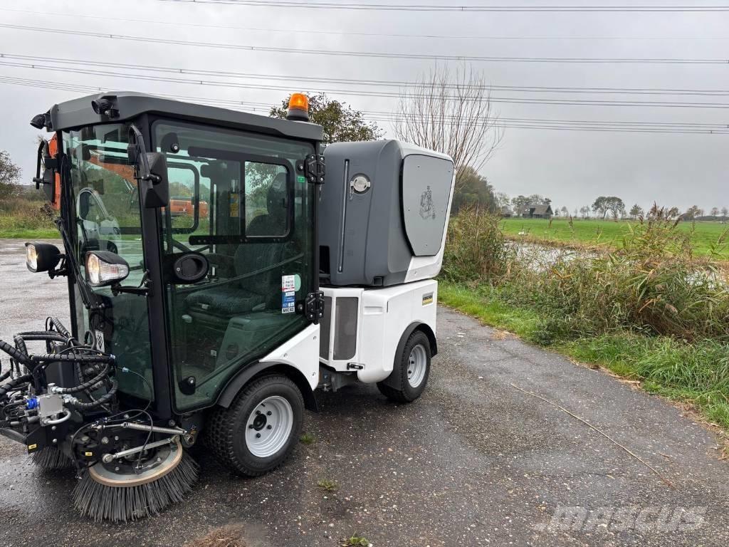 Kärcher MIC42 工具車