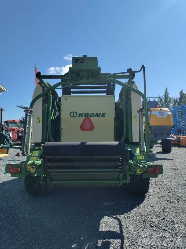 Krone CF155XC 圓型牧草打包機