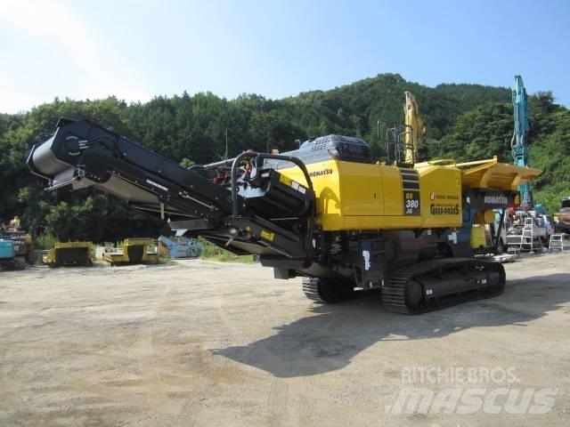 Komatsu BR380JG-3 移動式壓碎機
