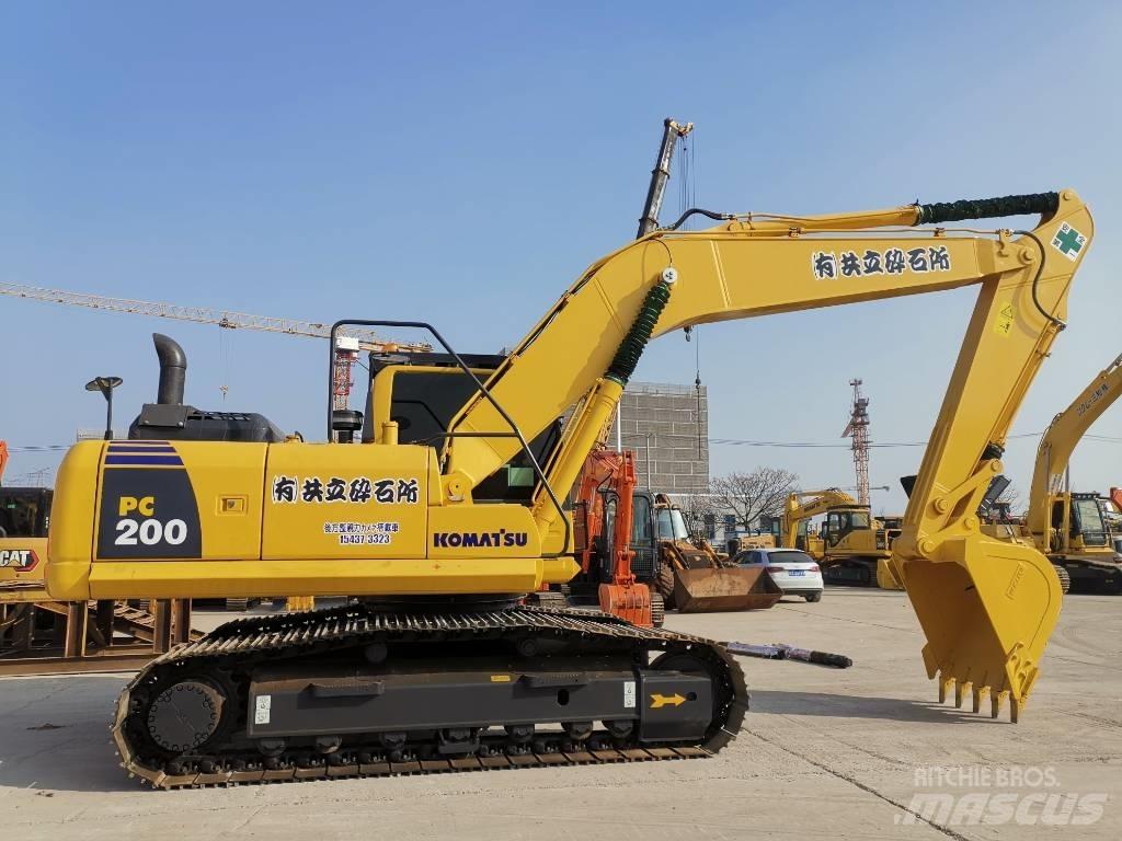 Komatsu PC 200-8 中型挖土機/掘鑿機/挖掘機 7t-12t