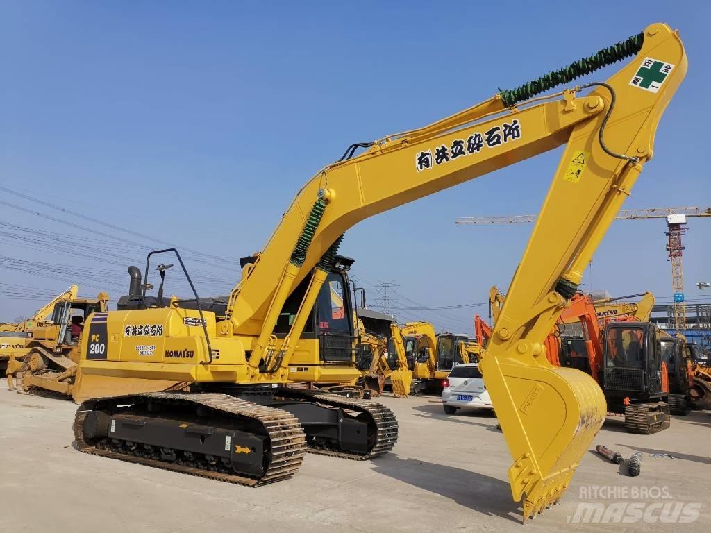 Komatsu PC 200-8 中型挖土機/掘鑿機/挖掘機 7t-12t