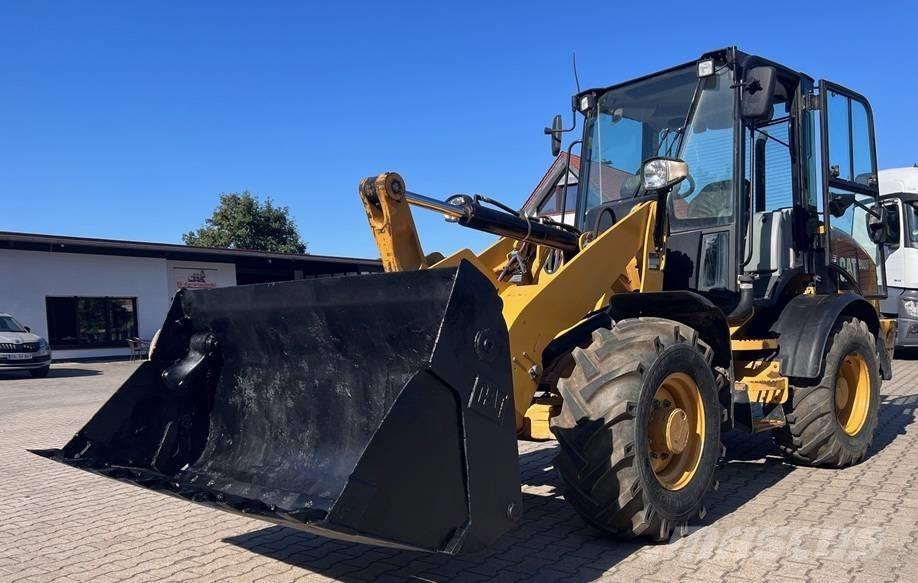 CAT 908M Radlader 輪胎式裝載機
