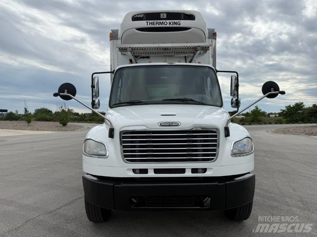 Freightliner M 106 溫控卡車