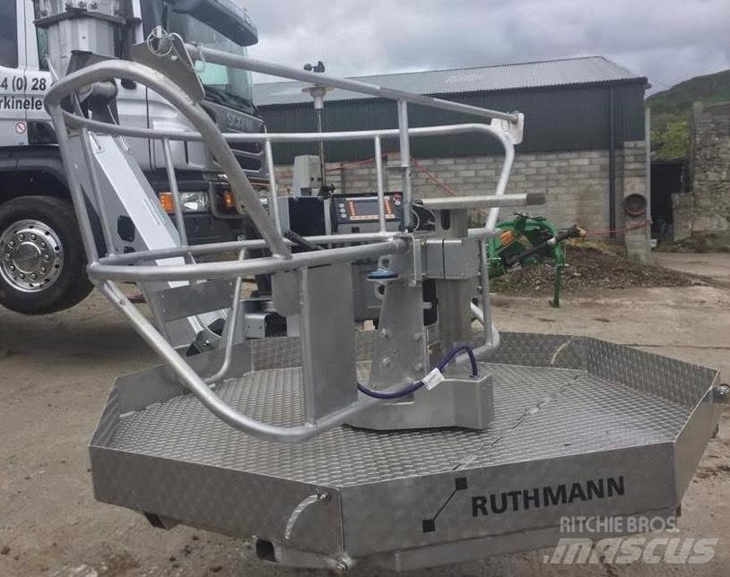 Ruthmann T480 卡車裝載高空作業車