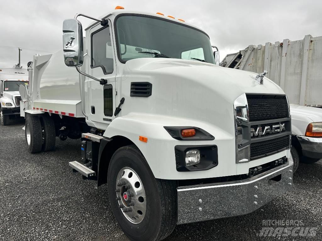 Mack MD7 垃圾車