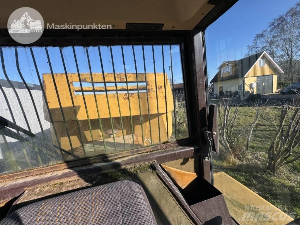 Hydrema 910 鉸接式起吊車