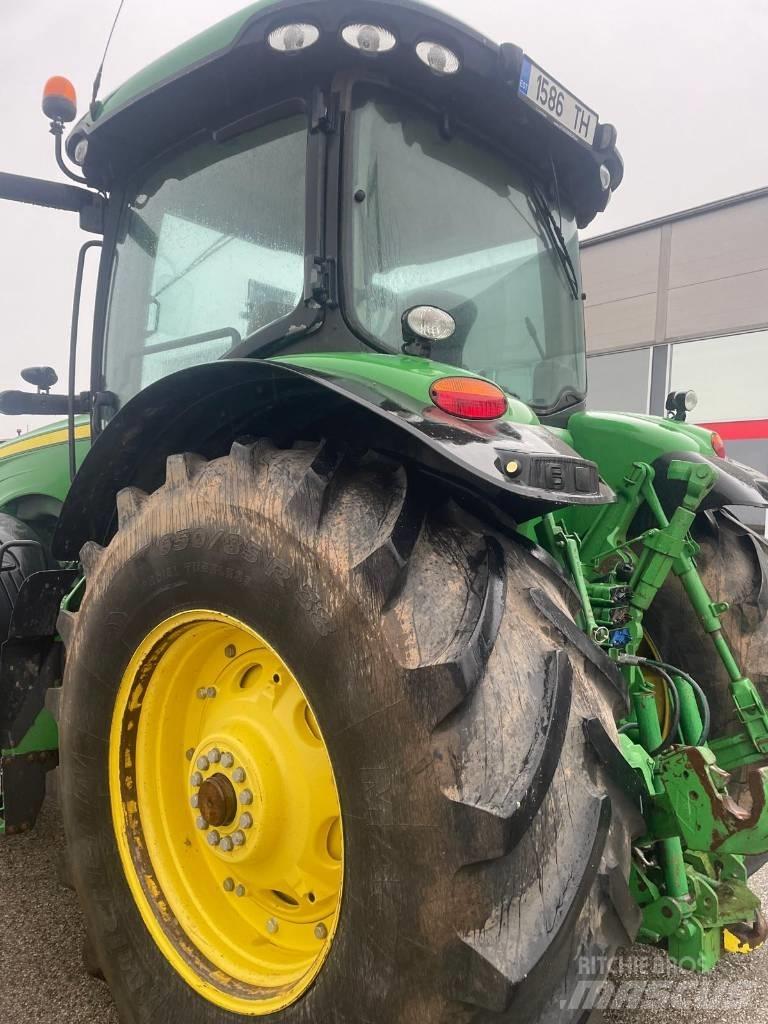 John Deere 8310 R 曳引機