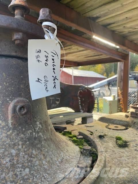 Timberjack 1840 底盤和懸架