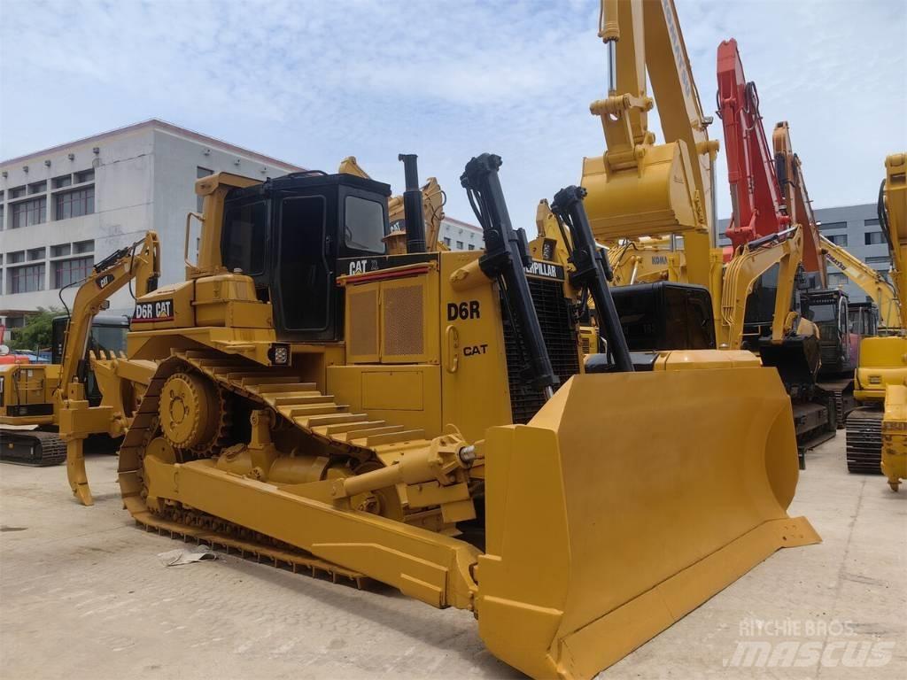 CAT D 6 R 履帶推土機