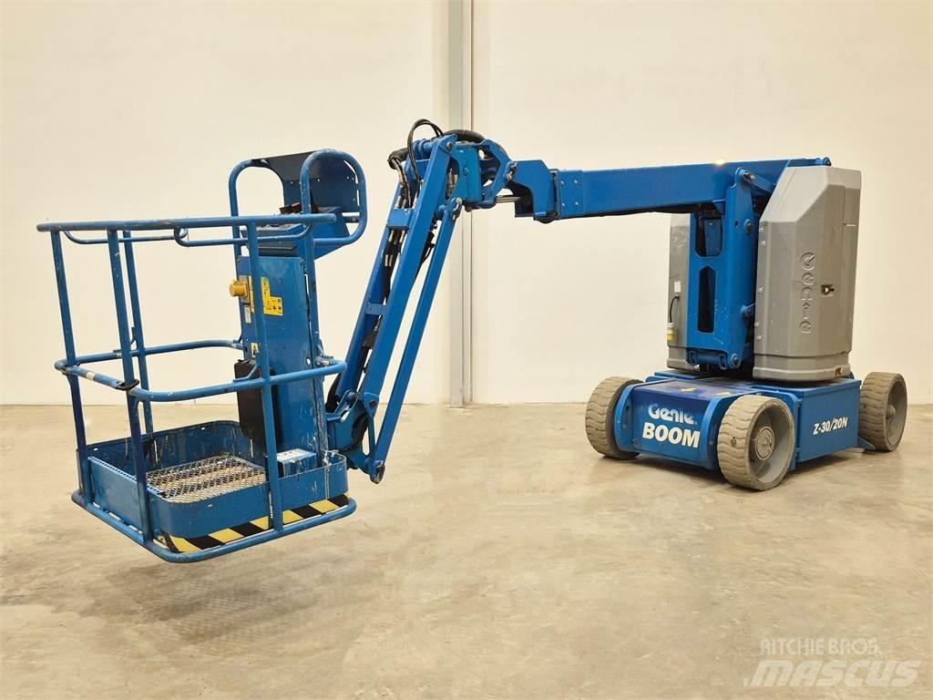 Genie Z30 20NRJ 曲臂高空作業車