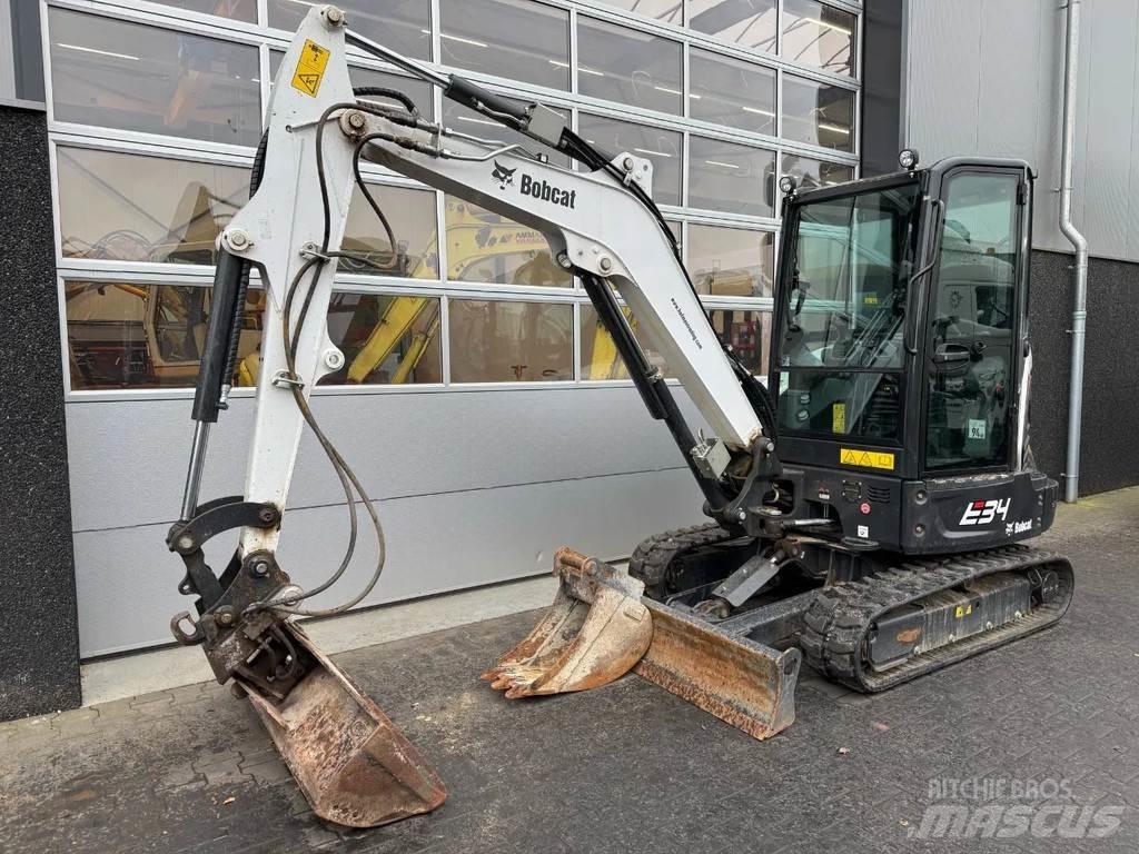 Bobcat E34 小型挖土機/掘鑿機<7t(小型挖掘機)