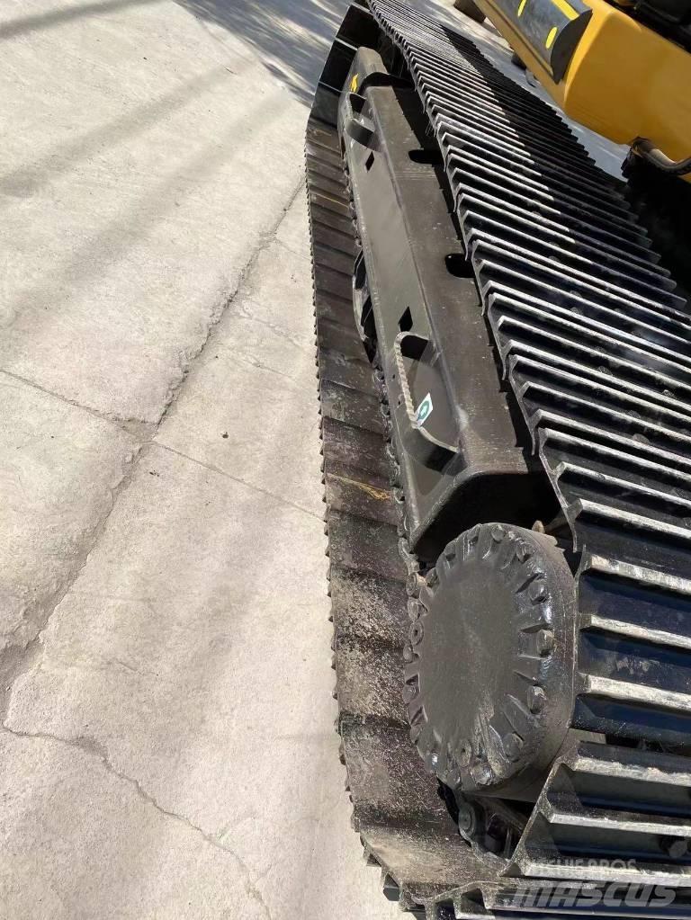 CAT 320 D 履帶式 挖土機/掘鑿機/挖掘機
