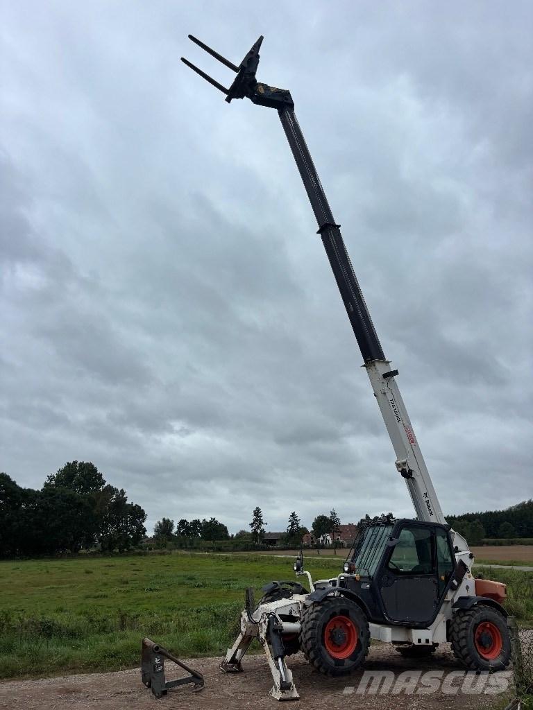 Bobcat T 35.120 SL 伸縮臂操作車