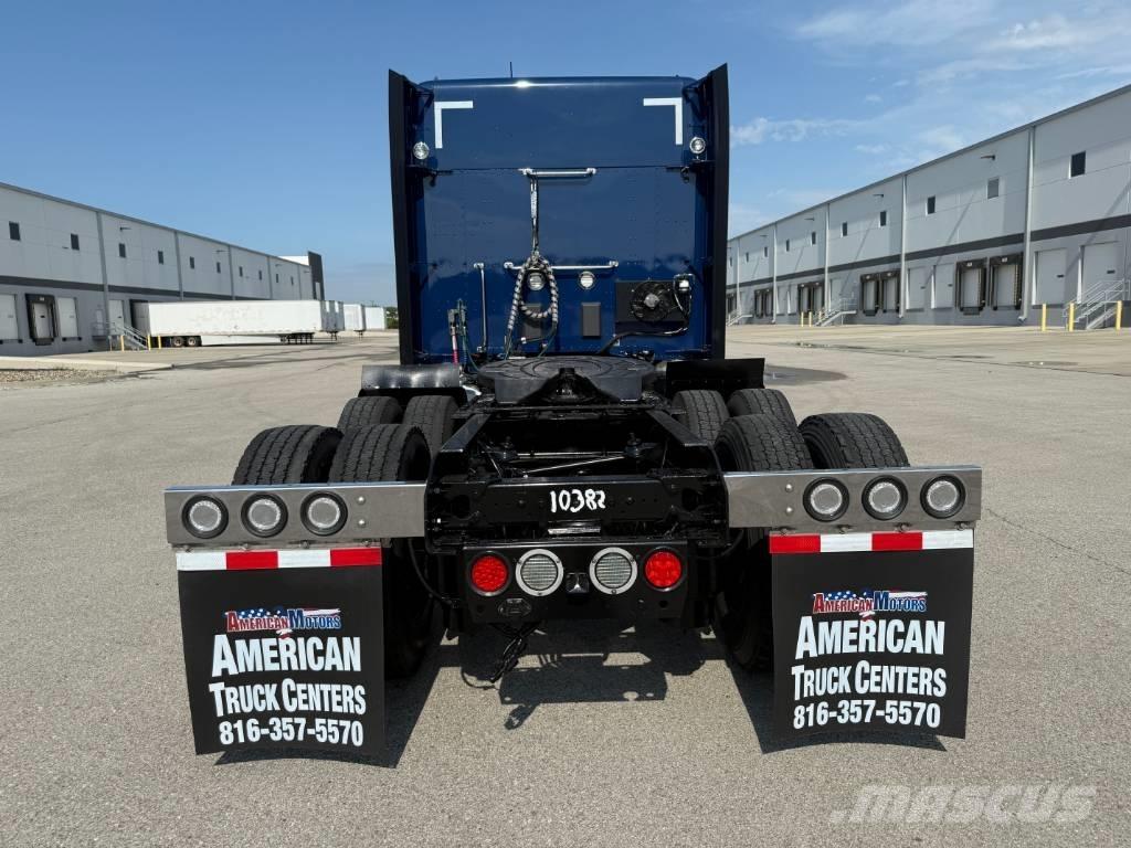 Kenworth W 990 曳引機組件