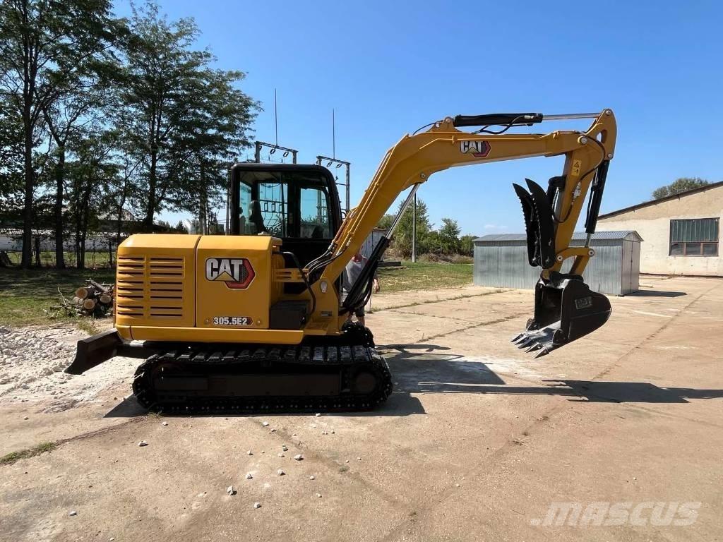 CAT 305.5 E2 小型挖土機/掘鑿機<7t(小型挖掘機)