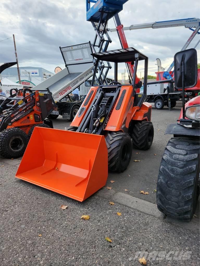 Castloaders 30T 小型曳引機
