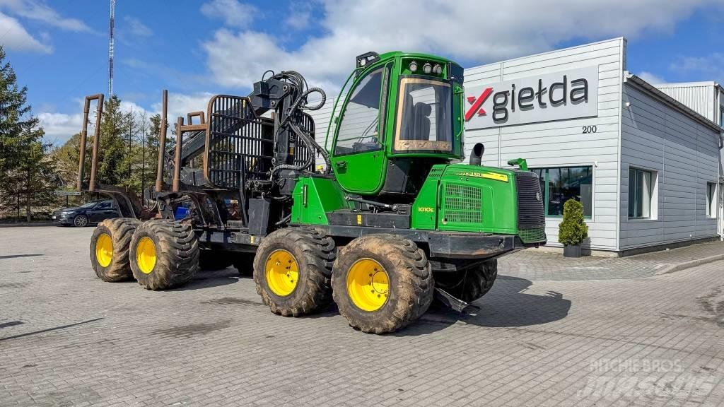 John Deere 1010 E 集運機