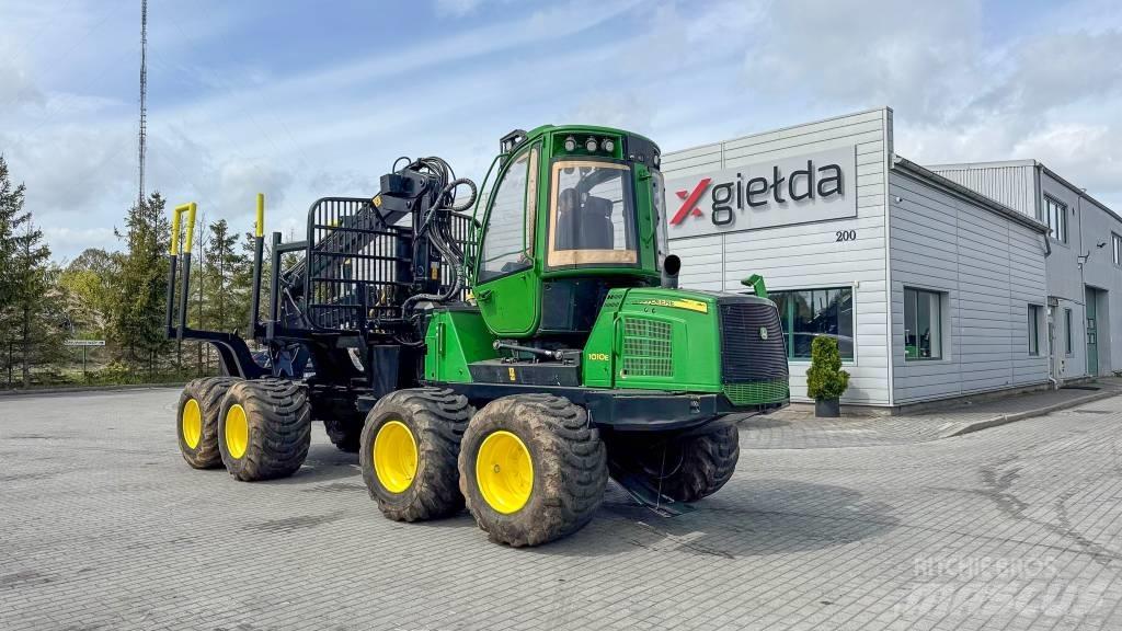John Deere 1010 E 集運機