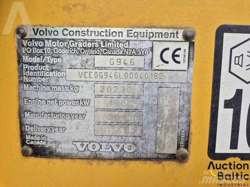 Volvo G 946 平土機