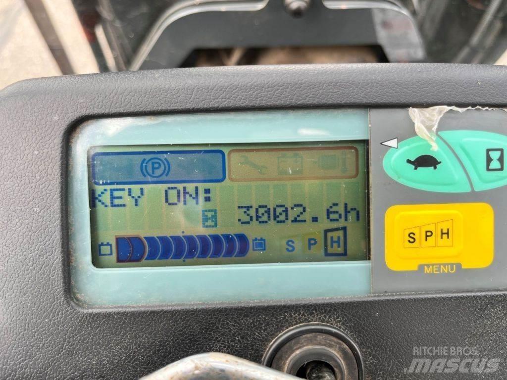 Toyota 7FBMF30 電動堆高機