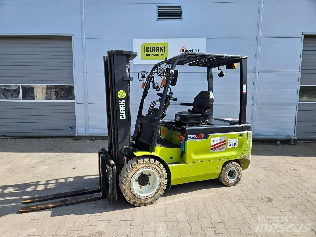 Clark EPX32i 電動堆高機