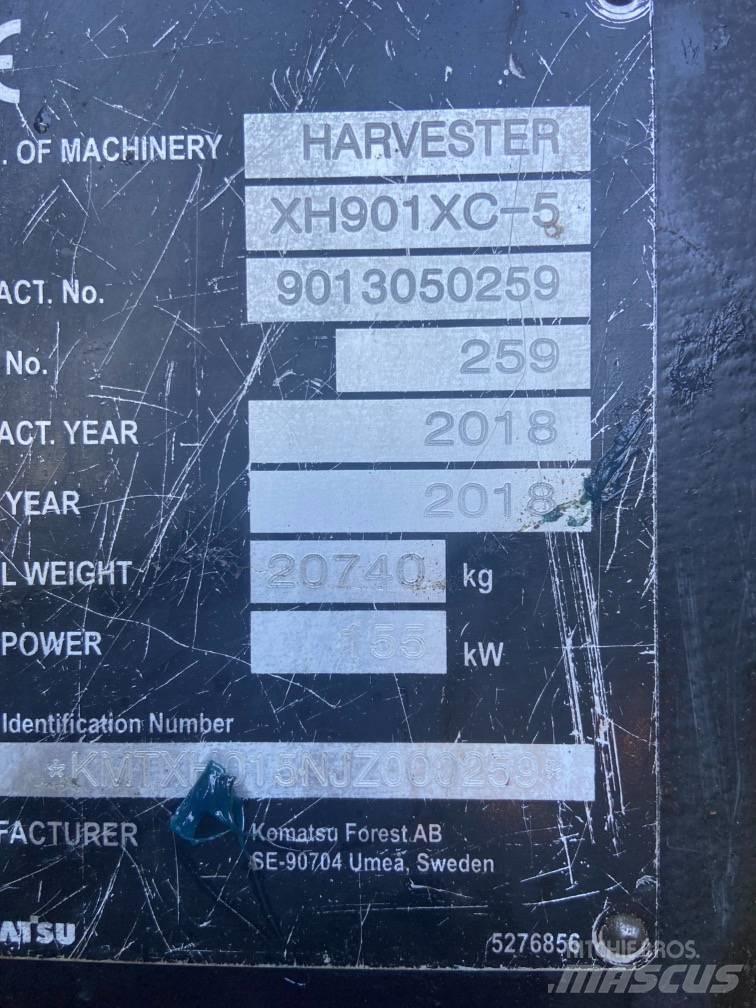 Komatsu 901XC 收穫機