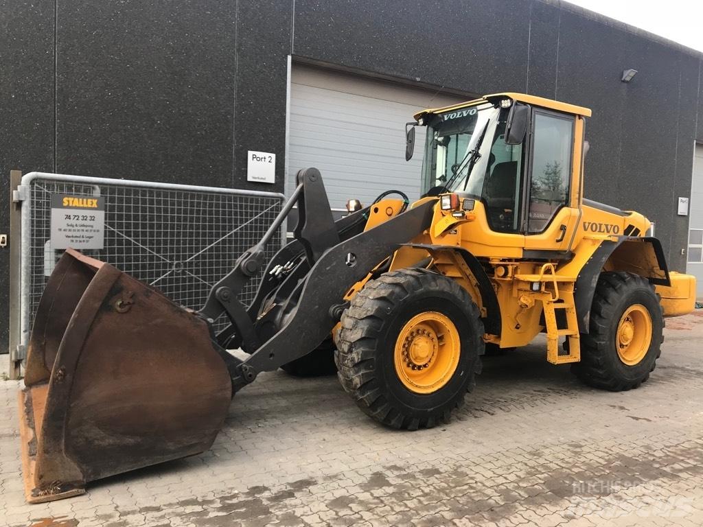 Volvo L90F 輪胎式裝載機