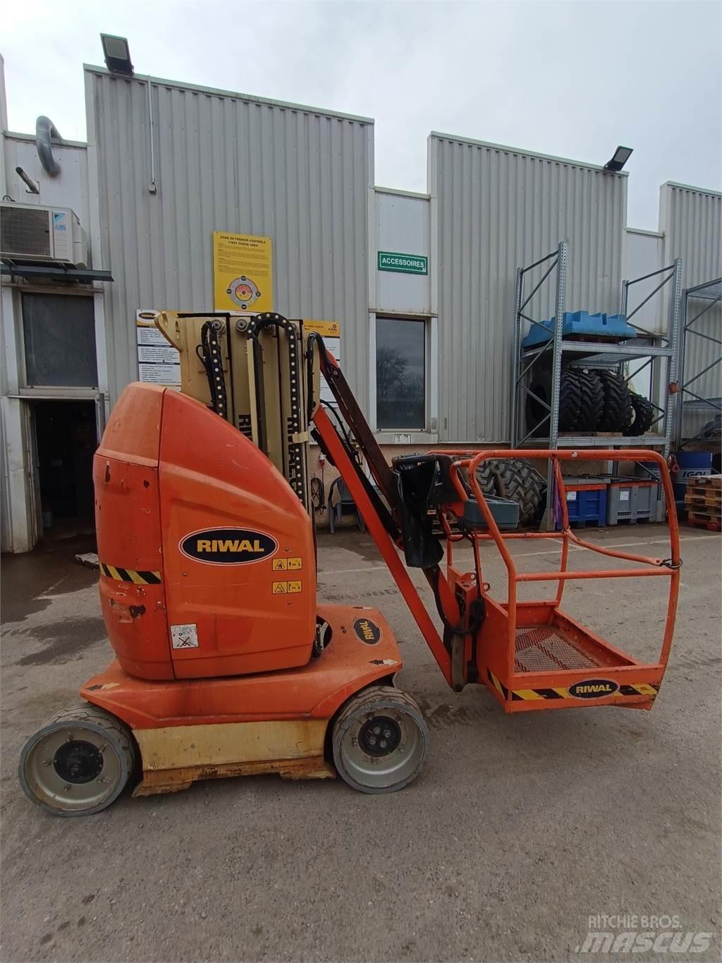 JLG T10E 其他升降機和作業平台