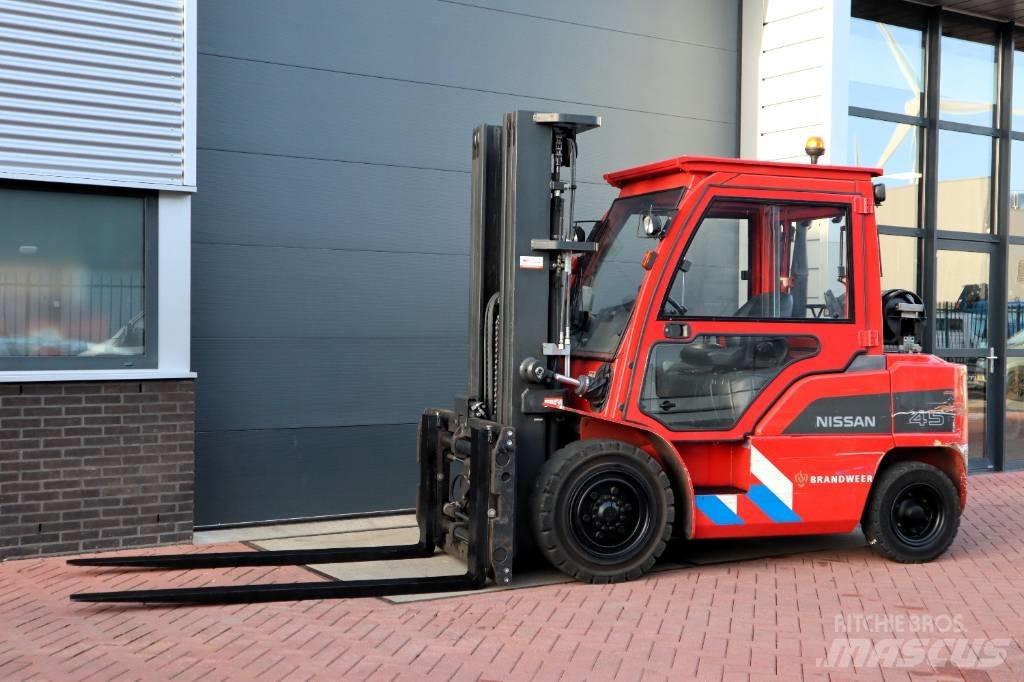 Nissan J1F4A45LY 液化石油氣LPG卡車