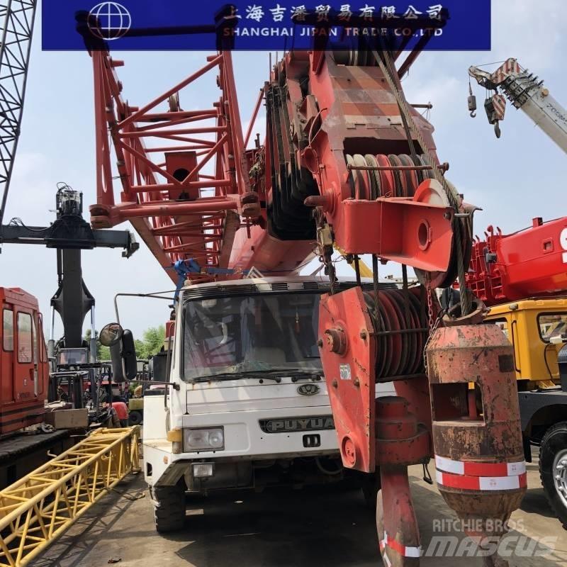 Zoomlion QY 100 全路面起重機/吊車