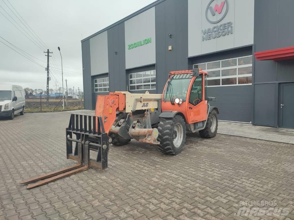 JLG JLG4013 輪胎式裝載機