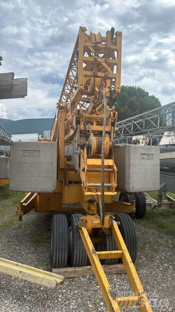 Potain HD 40 A 獨立吊掛起重機 吊車