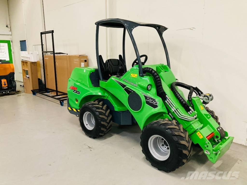 Avant 735 小型裝載機