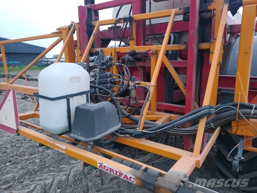 Agrifac GS3239 牽引式噴霧機