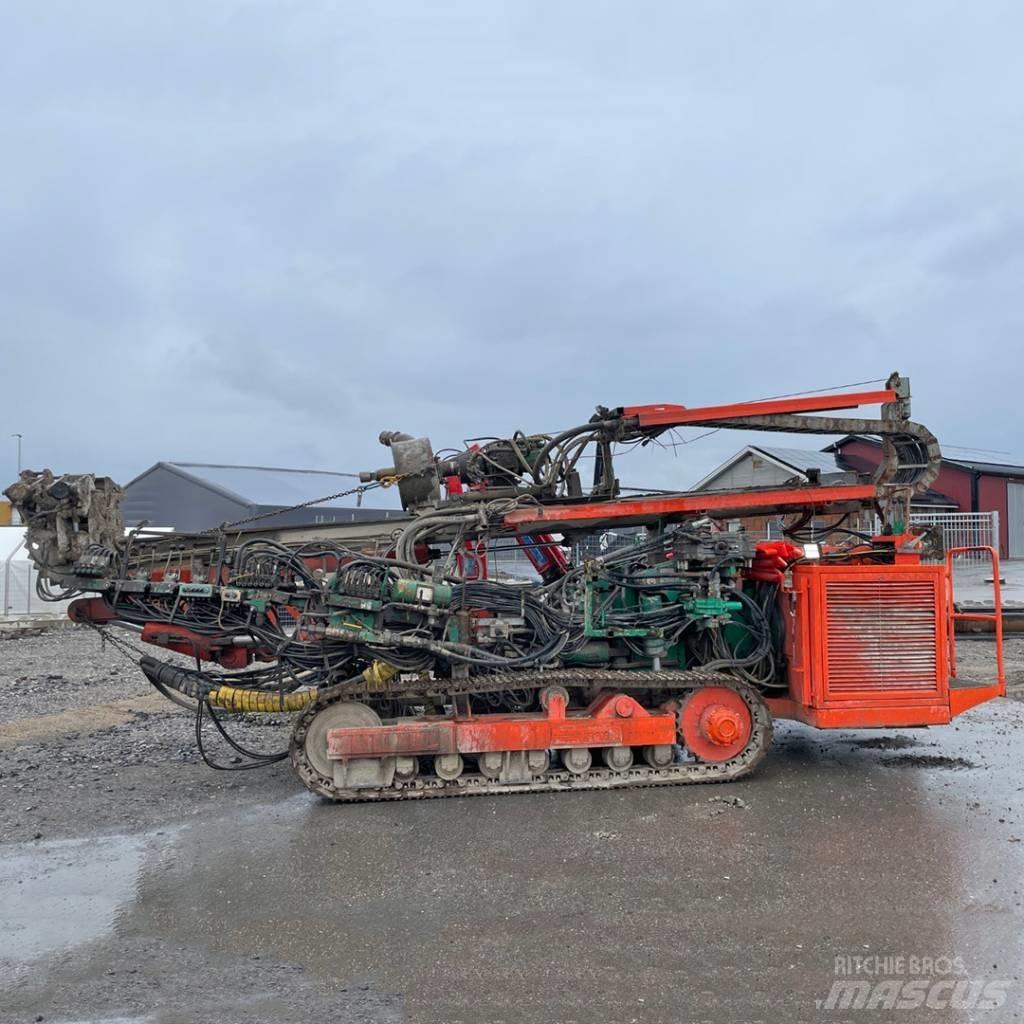 Klemm KR 803-1 鑽井機