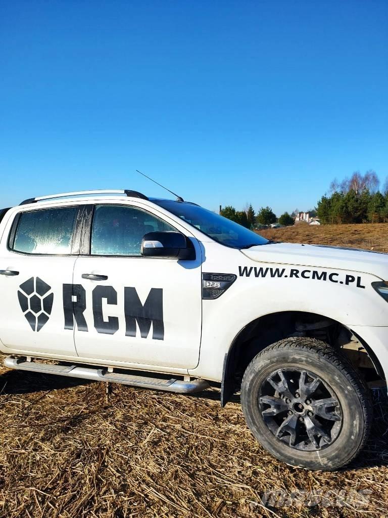 Ford Ranger Wildtrak 汽車
