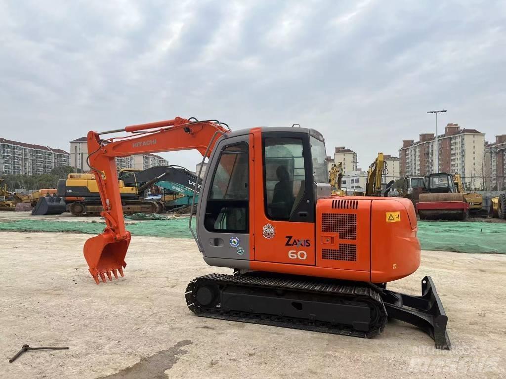 Hitachi ZX 60 小型挖土機/掘鑿機<7t(小型挖掘機)