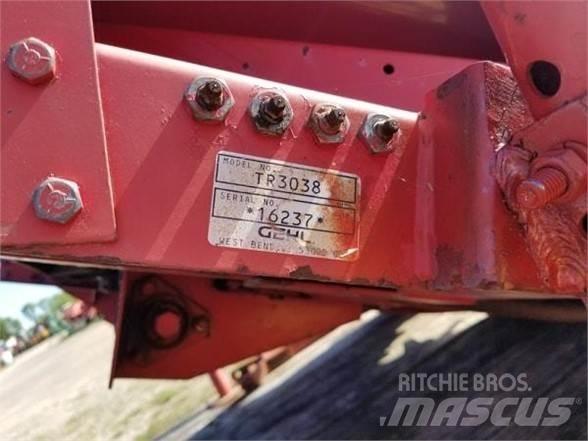 Gehl TR3038 其他