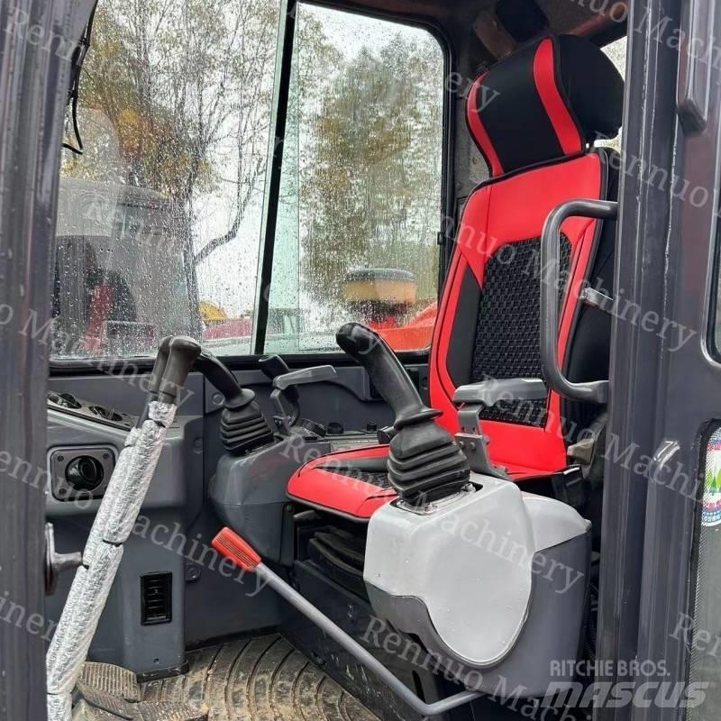 Kubota KX183 小型挖土機/掘鑿機<7t(小型挖掘機)