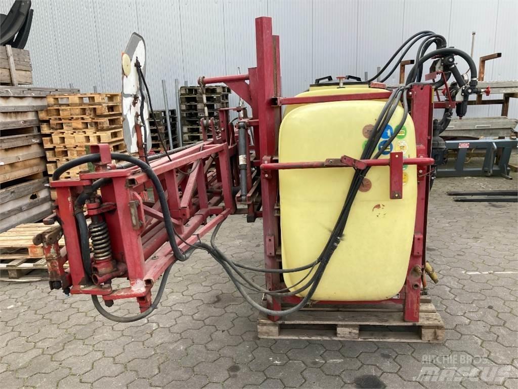Hardi LX 1000 Ltr 牽引式噴霧機