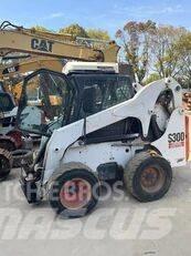 Bobcat S 300 滑移轉向裝載機