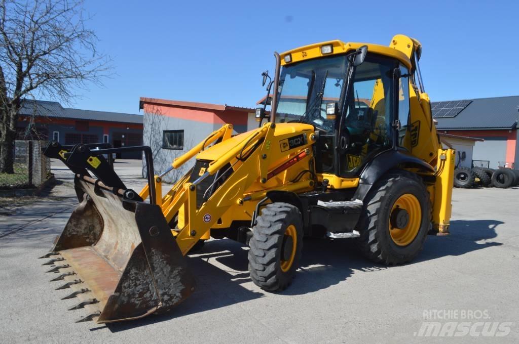 JCB 3 CX 反鏟裝載機
