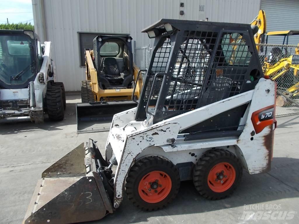 Bobcat S70 滑移轉向裝載機